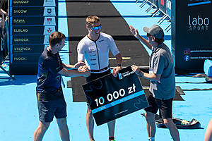 GTTELB20262343.jpg